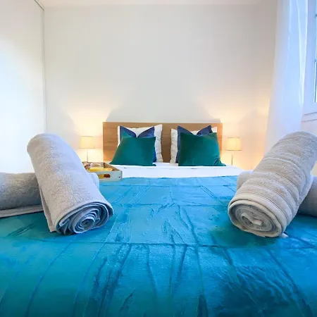 Apartment Blue Pearl - Parking - Gare Rer A 5 Min *