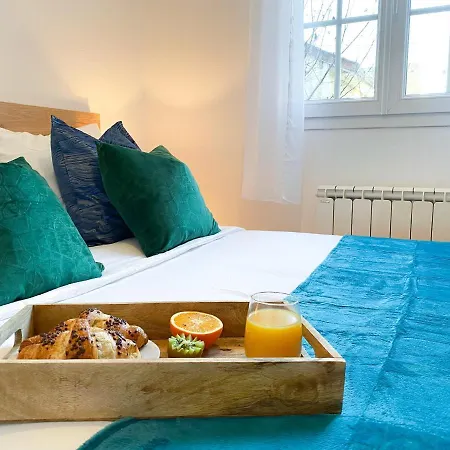 Apartment Blue Pearl - Parking - Gare Rer A 5 Min *
