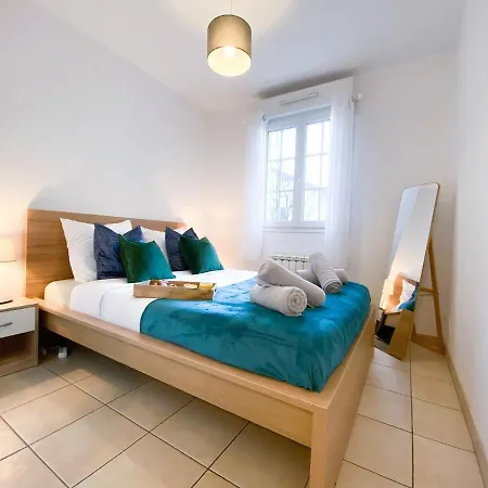 Blue Pearl - Parking - Gare Rer A 5 Min *